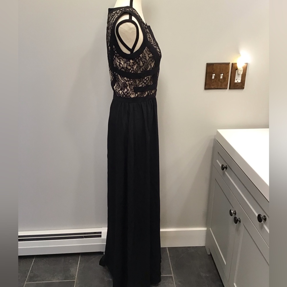 Gianni Bini Avery Lace Evening Dress Formal Sleeveless Maxi Long Black Gown SZ 4 - Picture 5 of 13